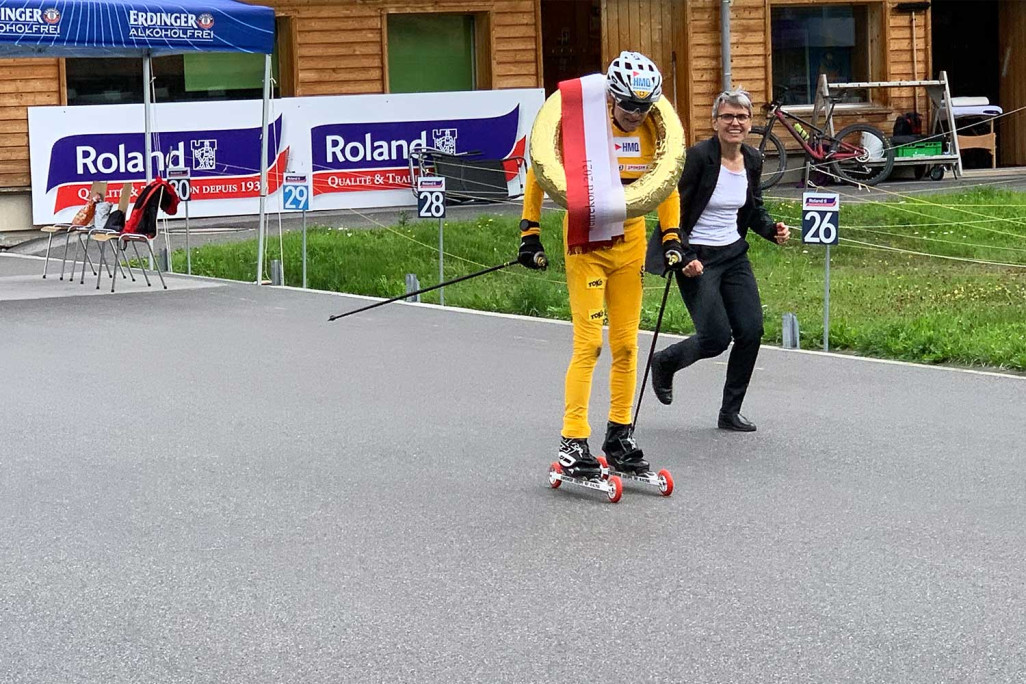 Rollski-Weltrekord, Roland Arena, HMQ AG